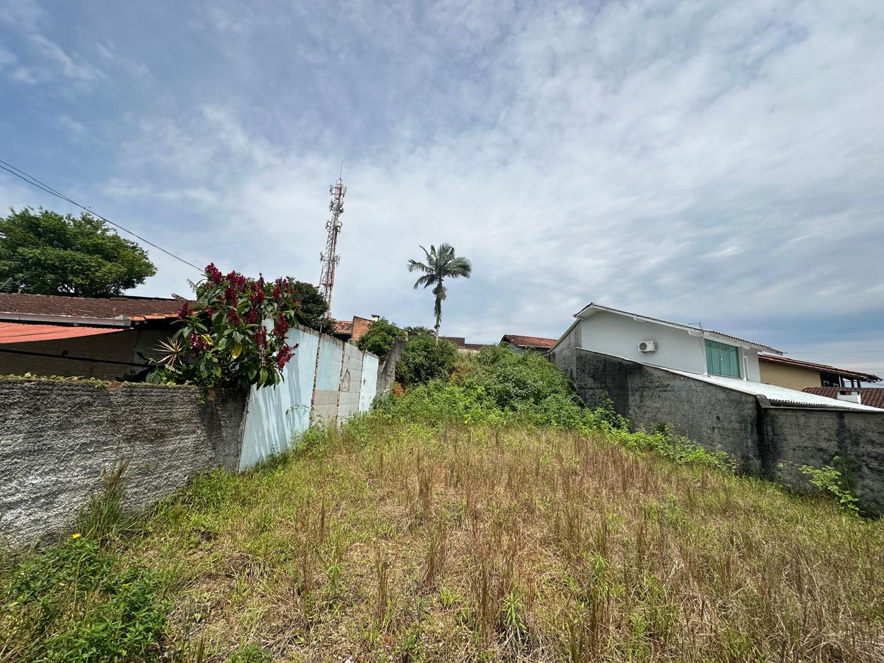 Terreno de 302,69 m² à venda no bairro Jarivatuba, Joinville - SC - foto 3