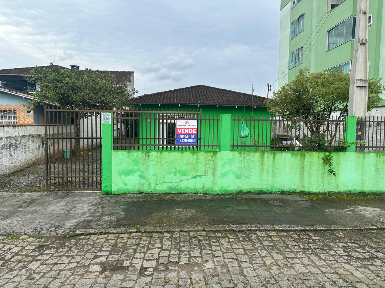 Casa à venda no Guanabara em Joinville - foto 2